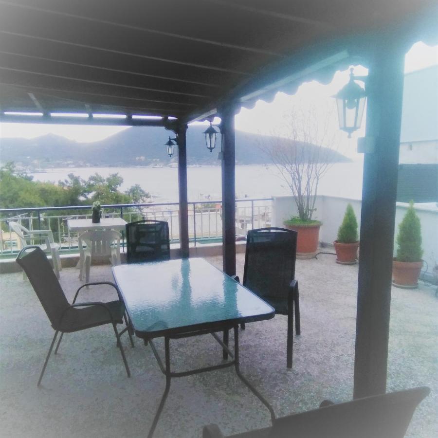 Panorama Apartment เนอาเปรามอส ภายนอก รูปภาพ